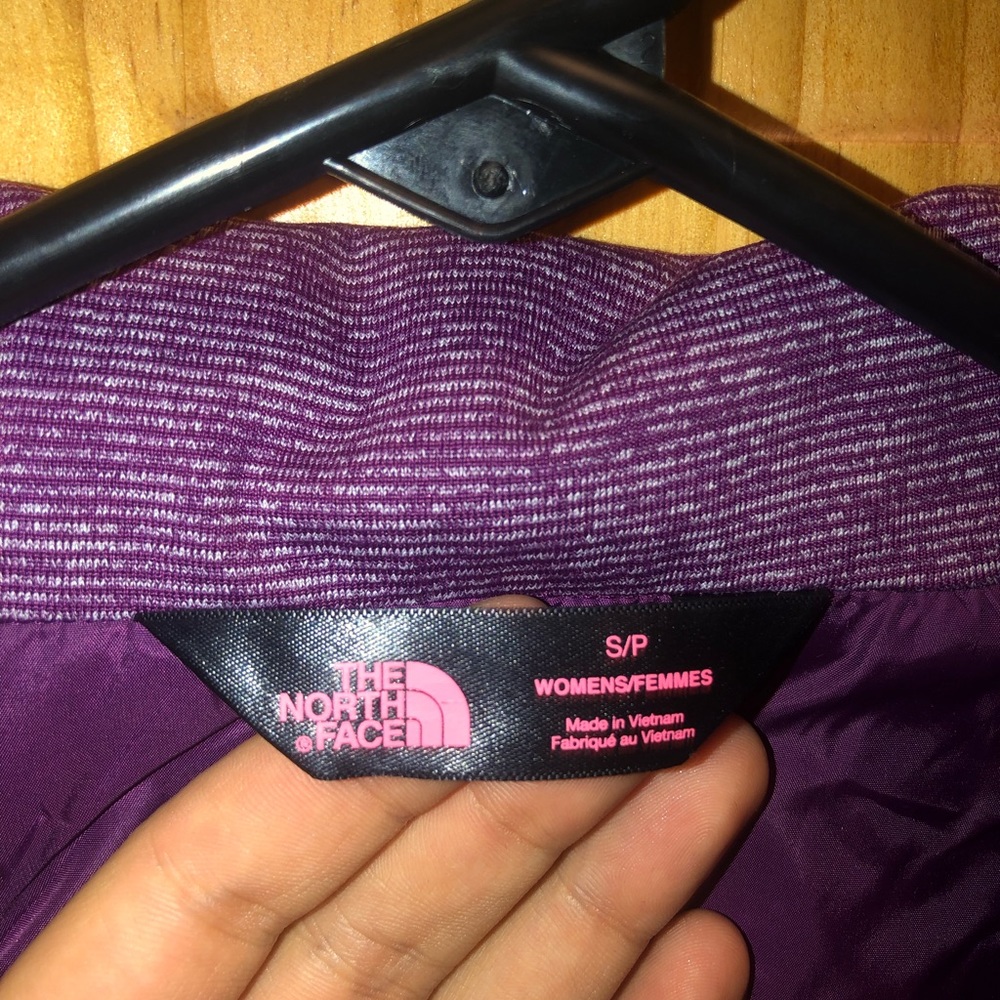North Face Vest (purple) - Picture 3 of 4